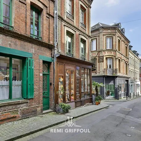 Сasa de vacaciones Le Coeur Townhouse Center 4 Guests *