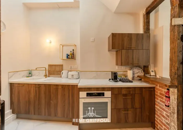 Le Coeur Townhouse Center 4 Guests Сasa de vacaciones